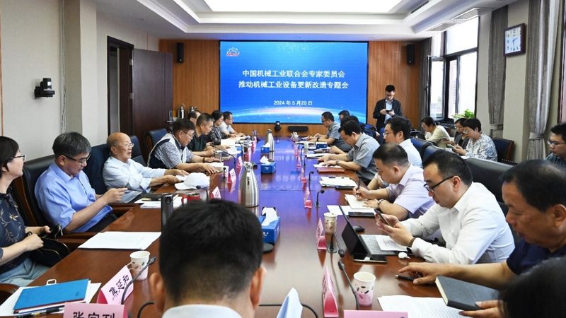 行业背景：数控车床编程人才需求旺盛